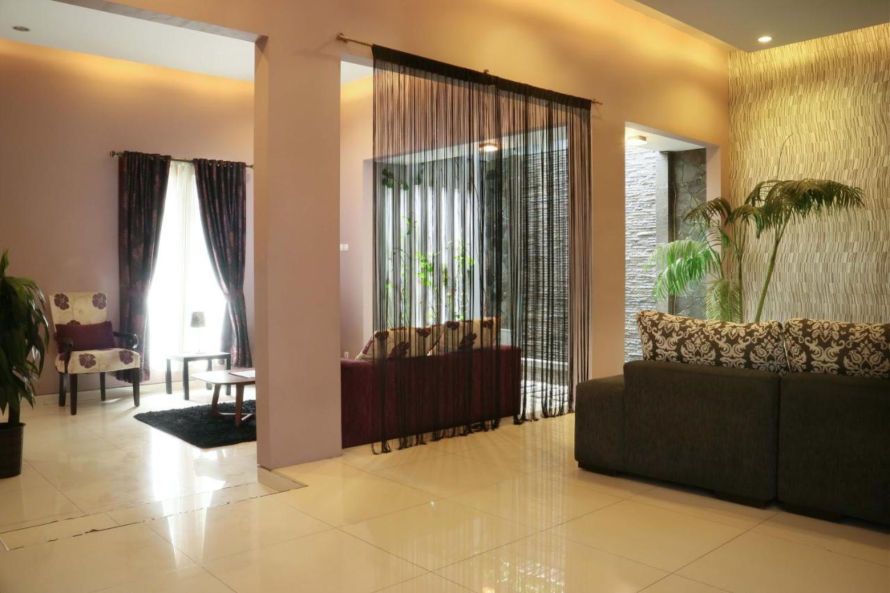 Rumah Teteh - Plemburan Kejayan Екстер'єр фото